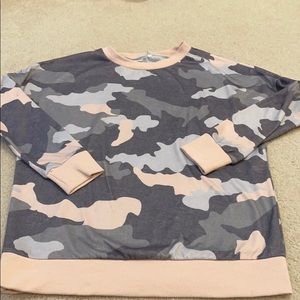 Pink camo sweatshirt